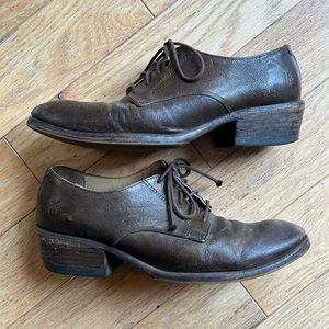 Frye Carson oxfords brown, size 8 M